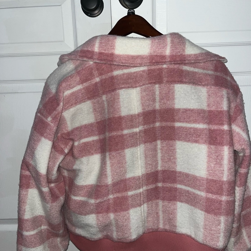 Universal Thread Shacket - Picture 3 of 3
